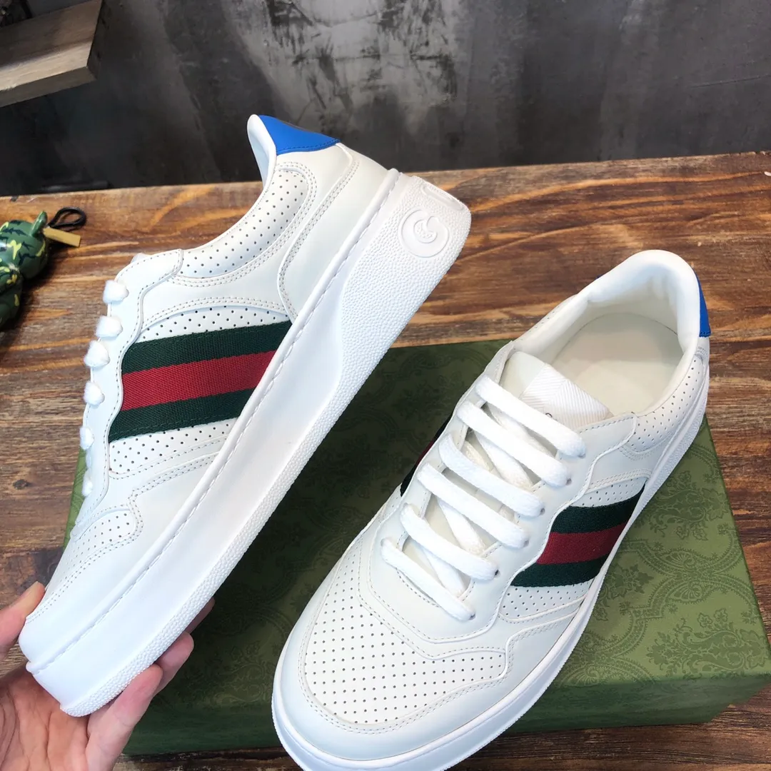 P700💰【Ready stock】Dongguan version (different from market products) Upgraded version 35-45 couple model Gucci2021 latest men's and women's casual biscuit shoes, original mold opening, set last version, perfect series! Welcome to taste. Original coding process. Fabric: First-layer cowhide Lining: Silk cowhide Outsole: Original TPU outsole